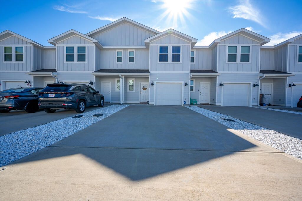 5711 Sandy Walk Street, Gulf Breeze, FL 32563 Main Photo