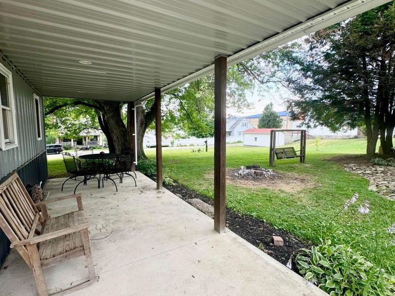 106 W Rambo Street , Danville, OH 43014 Photo 12