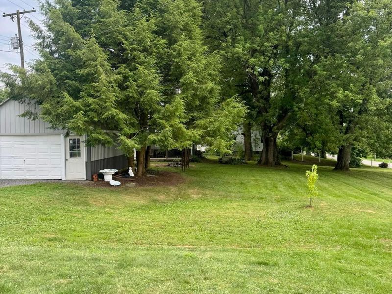 106 W Rambo Street , Danville, OH 43014 Photo 28