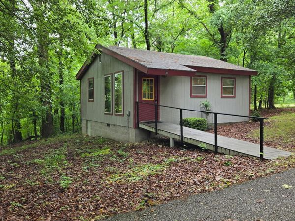 56 Thompson Lane, Noel, MO 64854