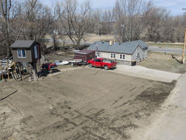 130 River Street W, Holdingford, MN 56340