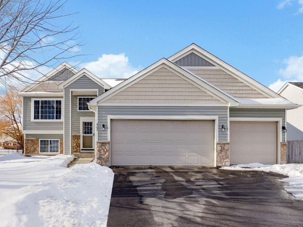 607 Dillon Avenue N, Montrose, MN 55363