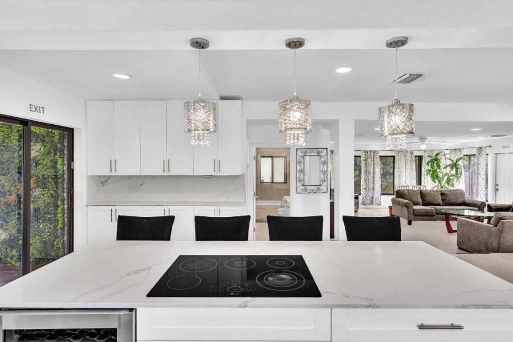 5901 W Broward Boulevard, Plantation, FL 33317 Photo