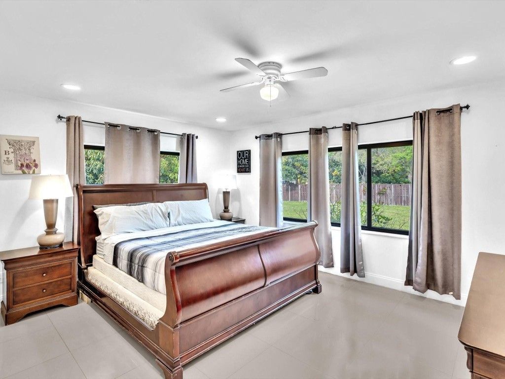 5901 W Broward Boulevard, Plantation, FL 33317 Photo