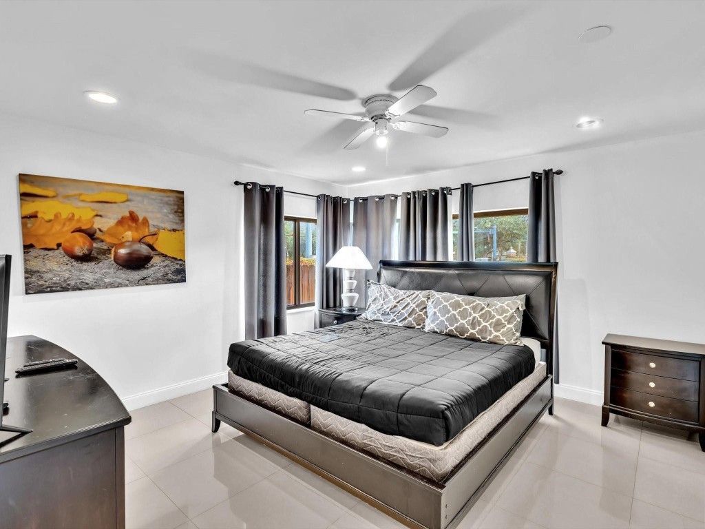 5901 W Broward Boulevard, Plantation, FL 33317 Photo