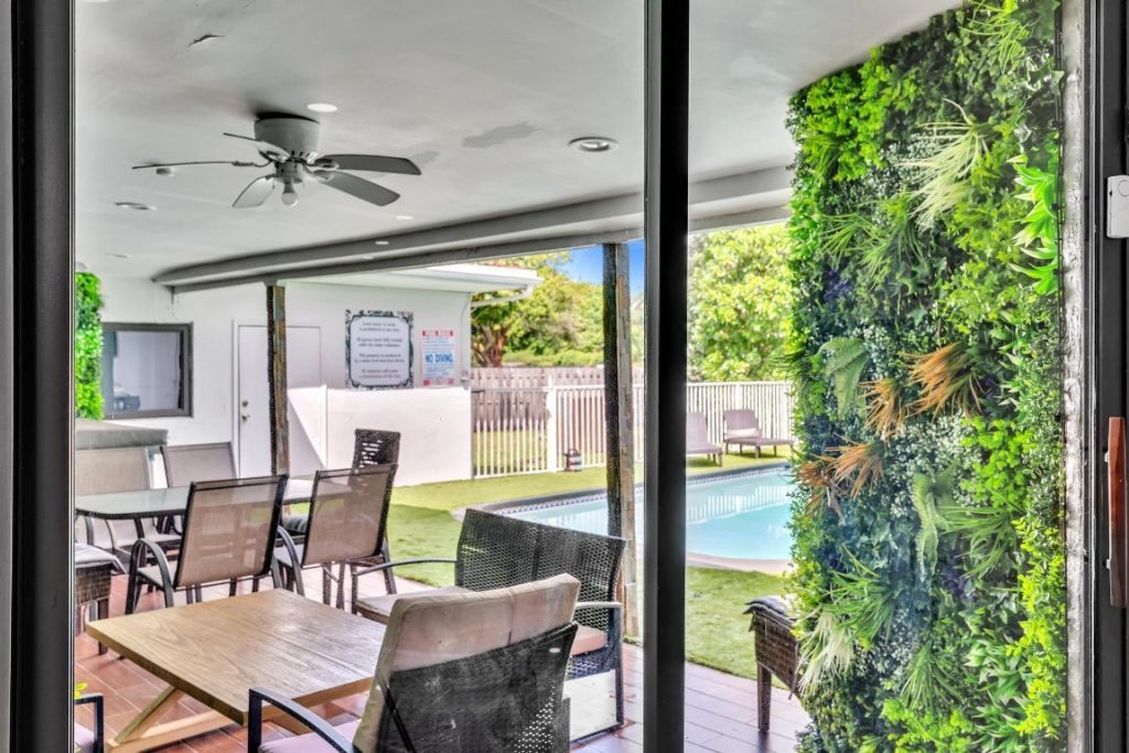 5901 W Broward Boulevard, Plantation, FL 33317 Photo