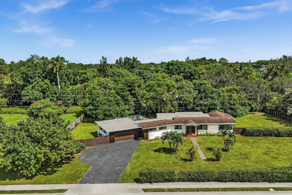 5901 W Broward Boulevard, Plantation, FL 33317 Photo