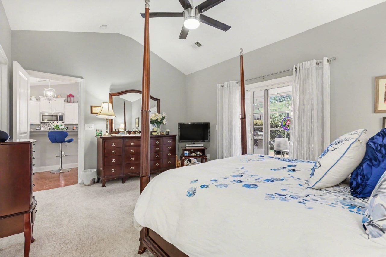 5459 Elba Way Photo 12