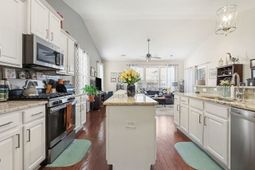 5459 Elba Way photo 4