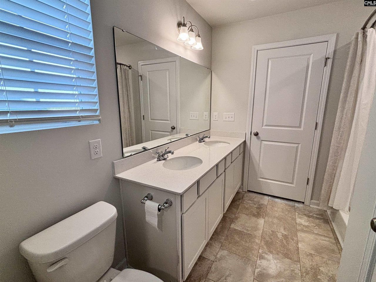 122 Kings Parish Court  Photo 17