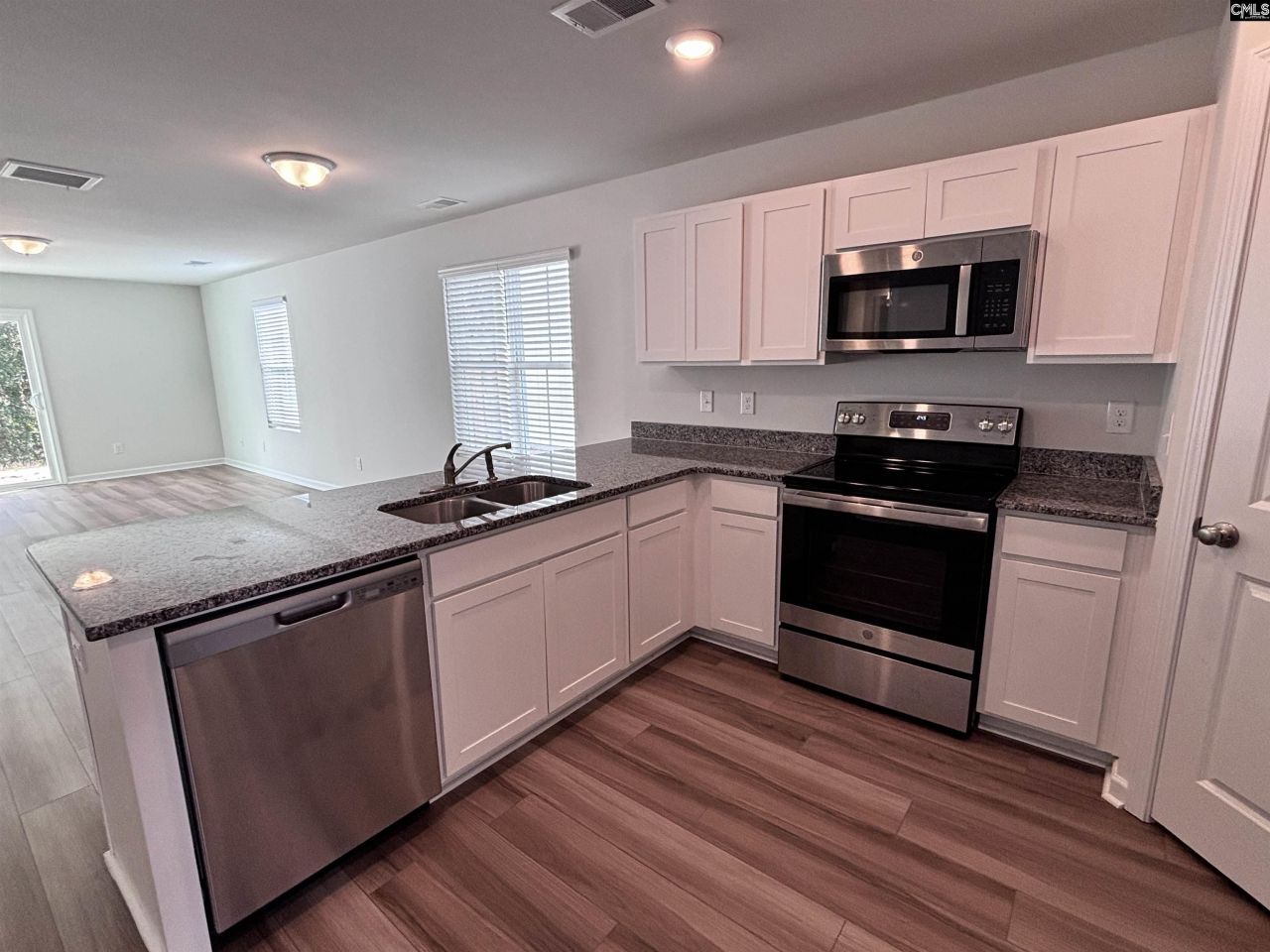 122 Kings Parish Court  Photo 8