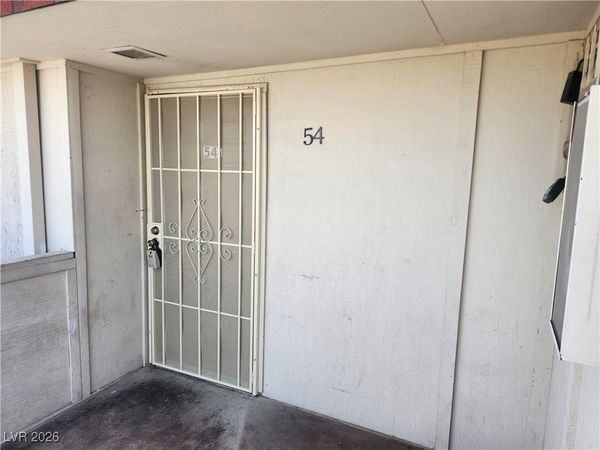 5312 Swenson Street, Unit 54 A, Las Vegas, NV 89119