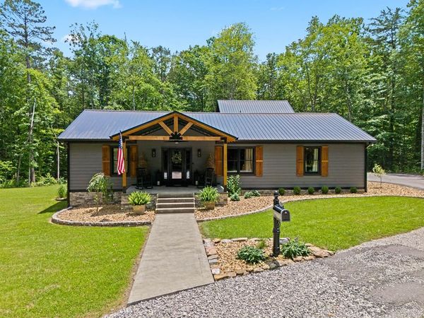 129 Long Branch Ct., Jamestown, TN 38556