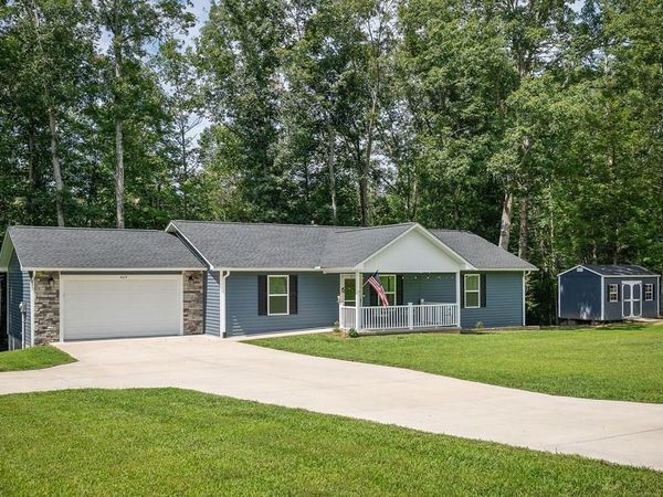 469 Ferry Bend Trail, Crossville, TN 38571