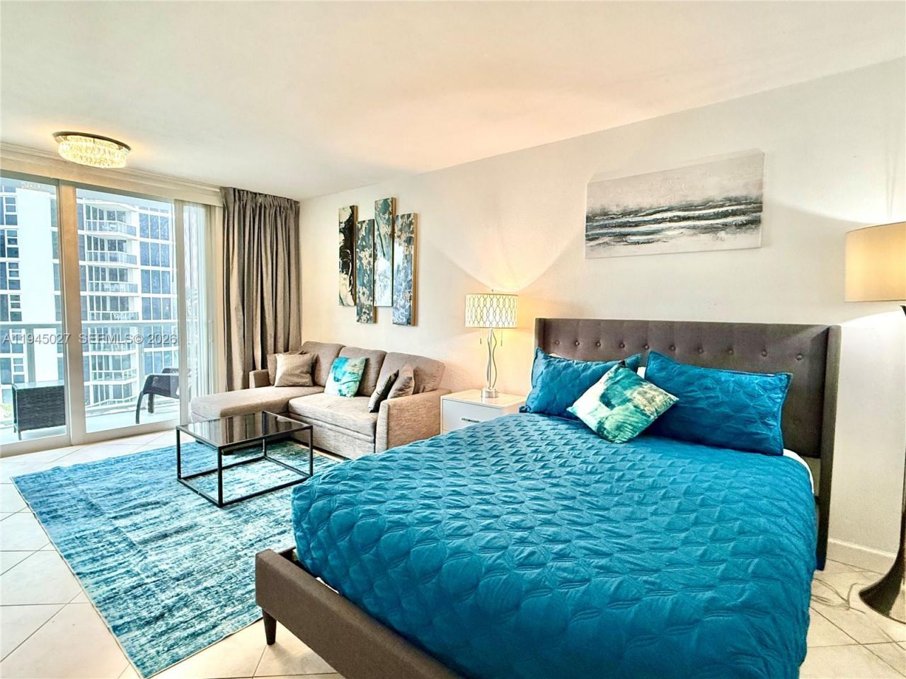 19201 Collins Ave , Unit 420, Sunny Isles Beach, FL 33160 Photo