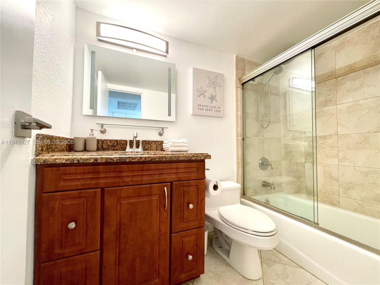 19201 Collins Ave , Unit 420, Sunny Isles Beach, FL 33160 Photo