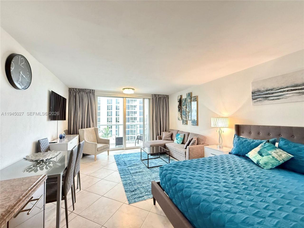 19201 Collins Ave , Unit 420, Sunny Isles Beach, FL 33160 Photo