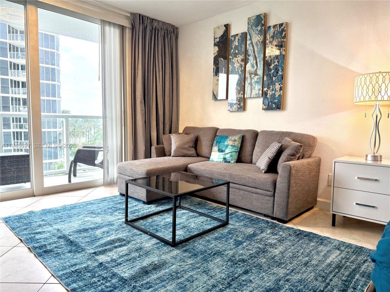 19201 Collins Ave , Unit 420, Sunny Isles Beach, FL 33160 Photo