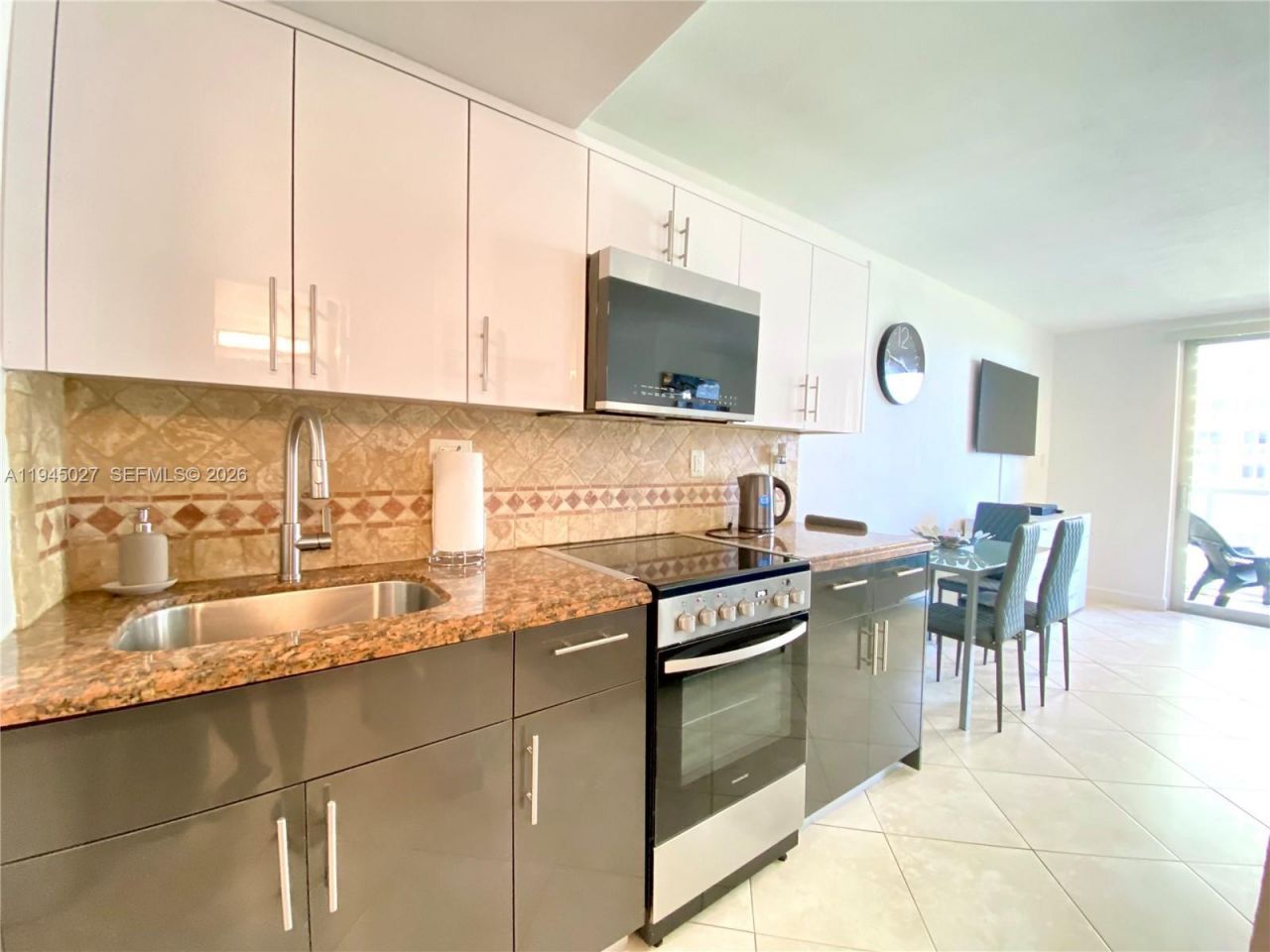 19201 Collins Ave , Unit 420, Sunny Isles Beach, FL 33160 Photo