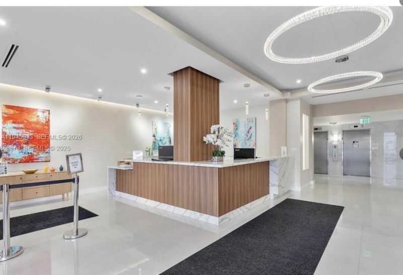 2401 S Ocean Dr, Unit 305, Hollywood, FL 33019 Photo