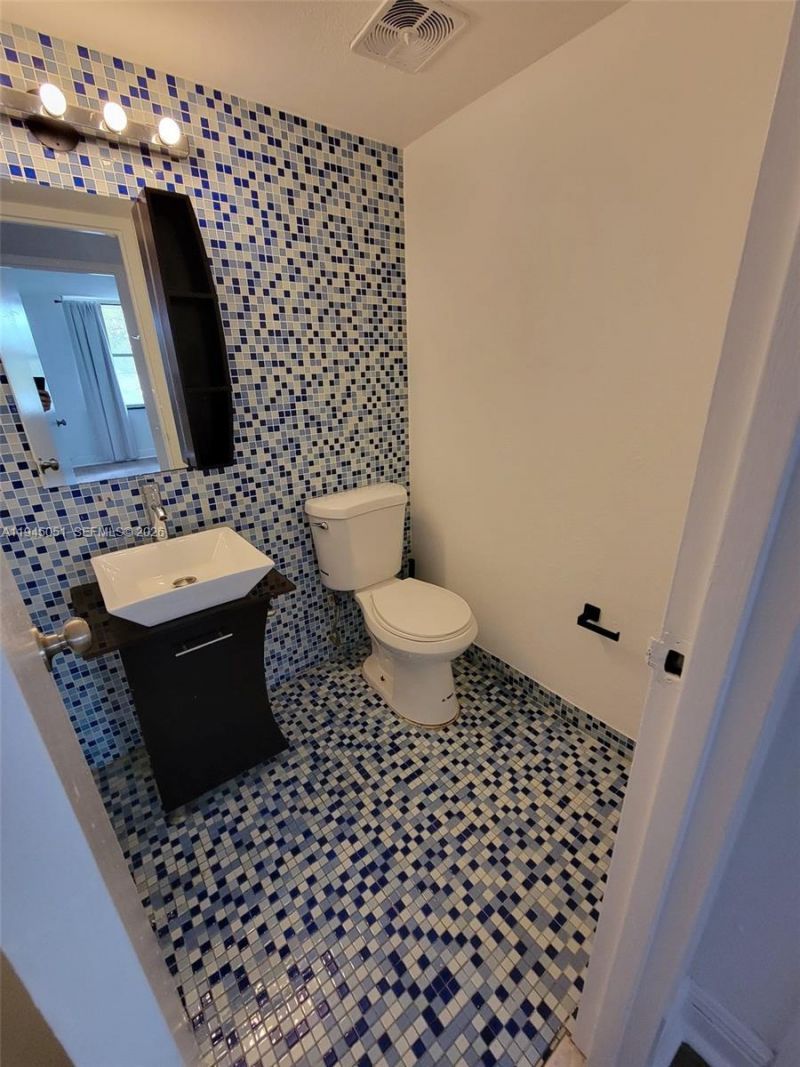 1800 Sans Souci Blvd , Unit 441, North Miami, FL 33181 Photo