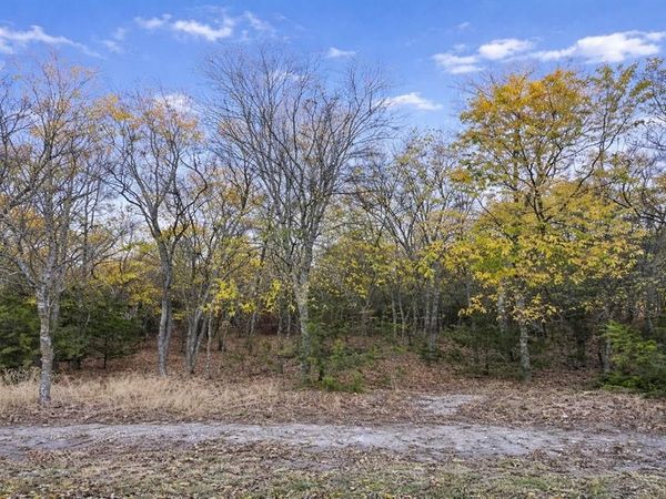 8064 Lax Drive , Fort Worth, TX 76126