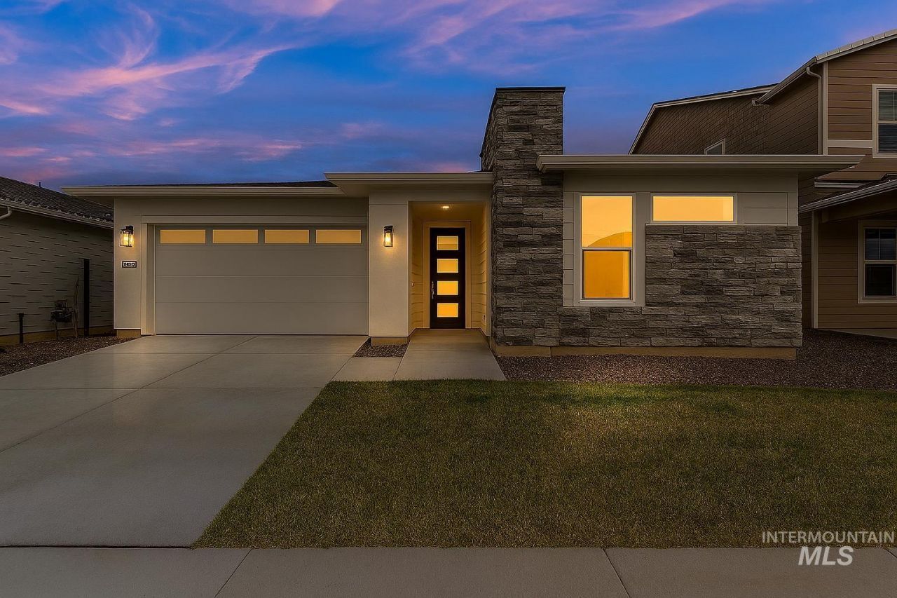 5812 W Oxton St, Eagle, ID 83616 Main Photo