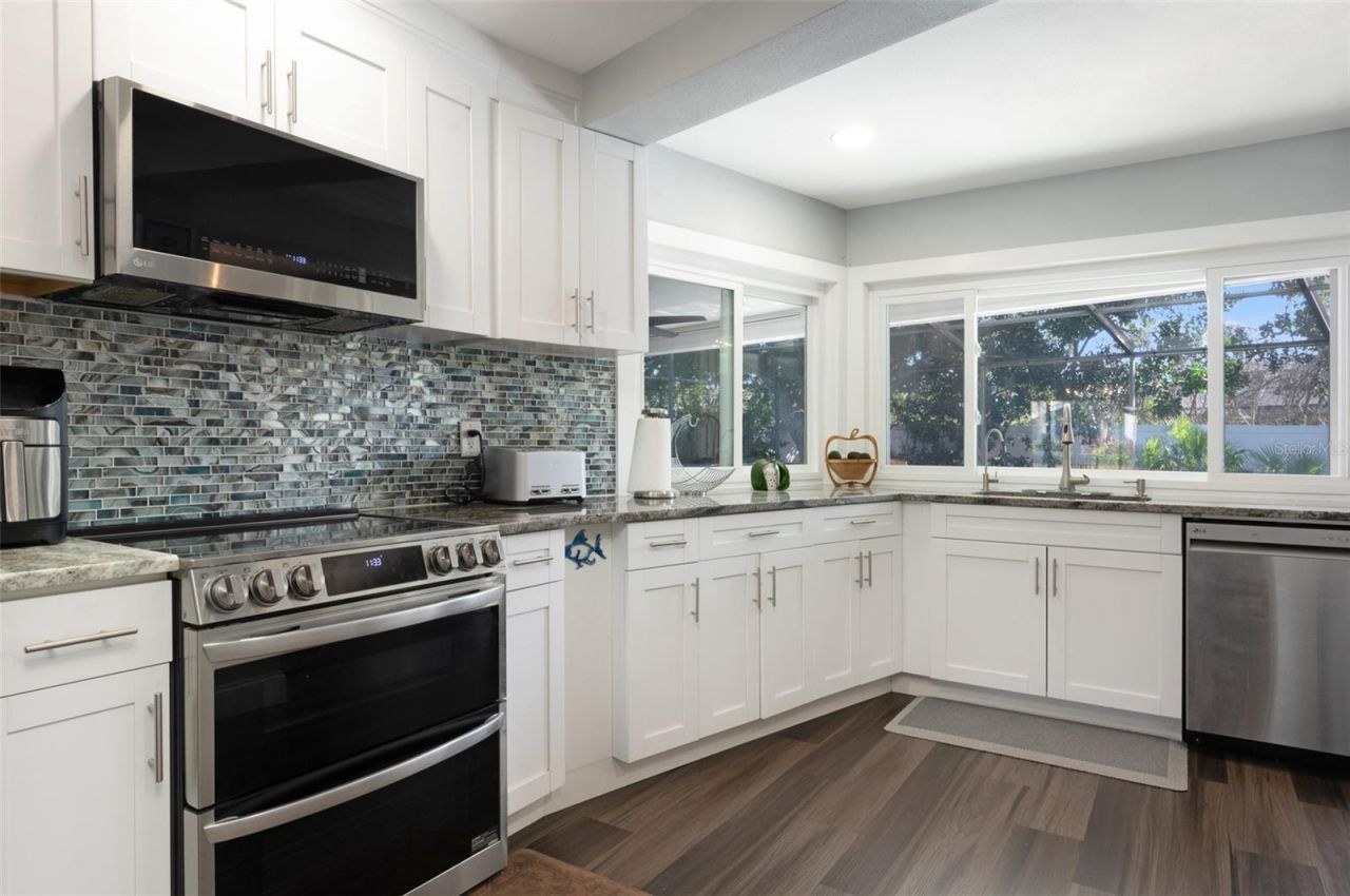 1467 Ridge Top Way, Clearwater, FL 33765 Photo