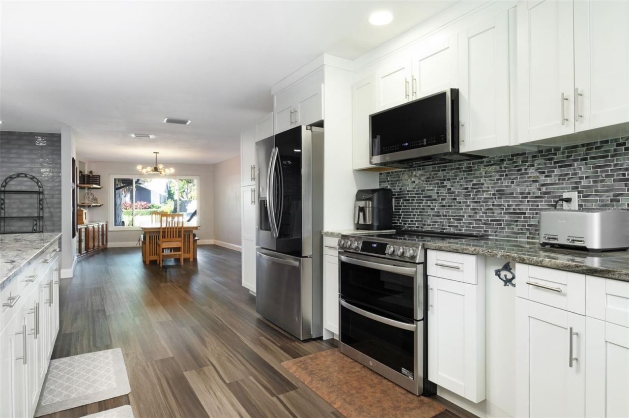 1467 Ridge Top Way, Clearwater, FL 33765 Photo