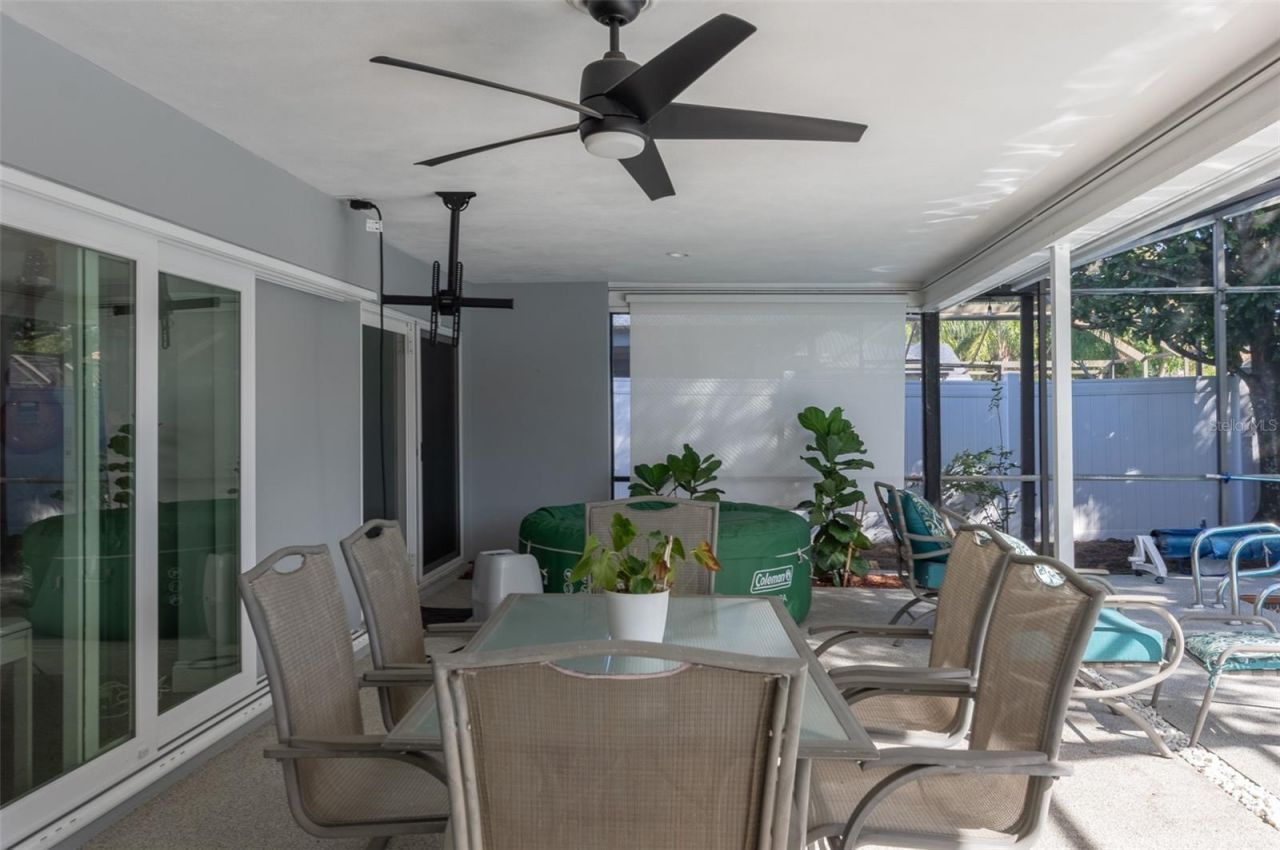 1467 Ridge Top Way, Clearwater, FL 33765 Photo