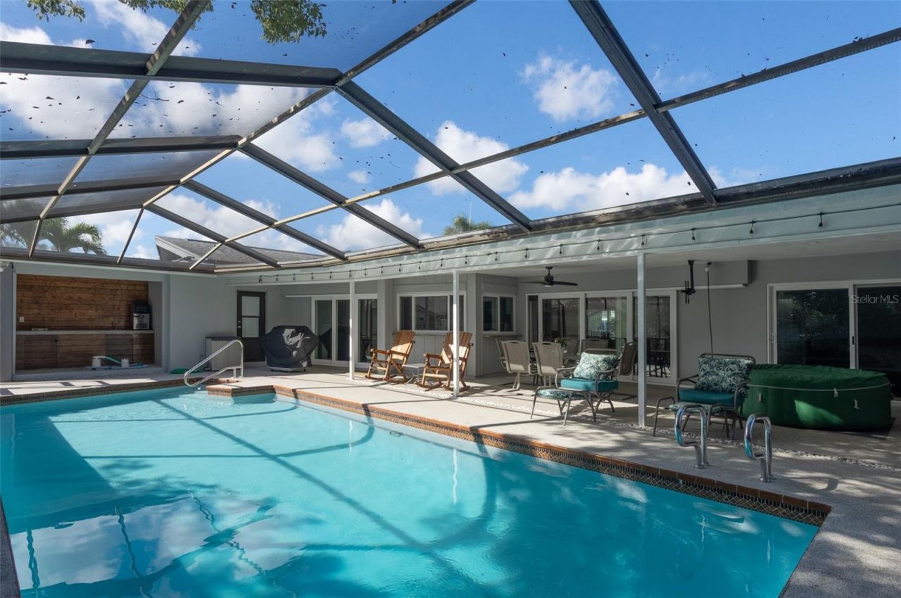 1467 Ridge Top Way, Clearwater, FL 33765 Photo