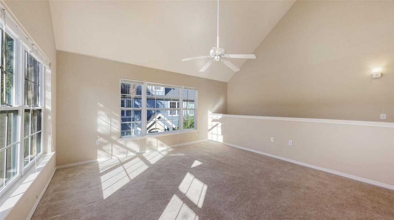5520 Rosehill Road, Unit 203, Sarasota, FL 34233 Photo