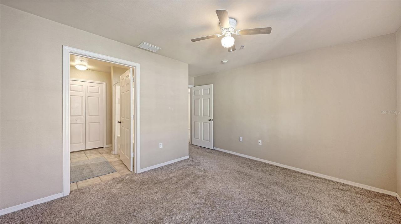 5520 Rosehill Road, Unit 203, Sarasota, FL 34233 Photo