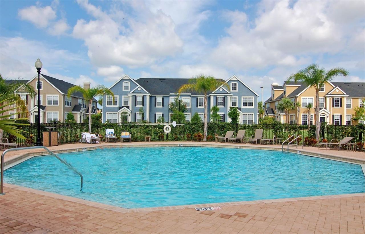 5520 Rosehill Road, Unit 203, Sarasota, FL 34233 Photo