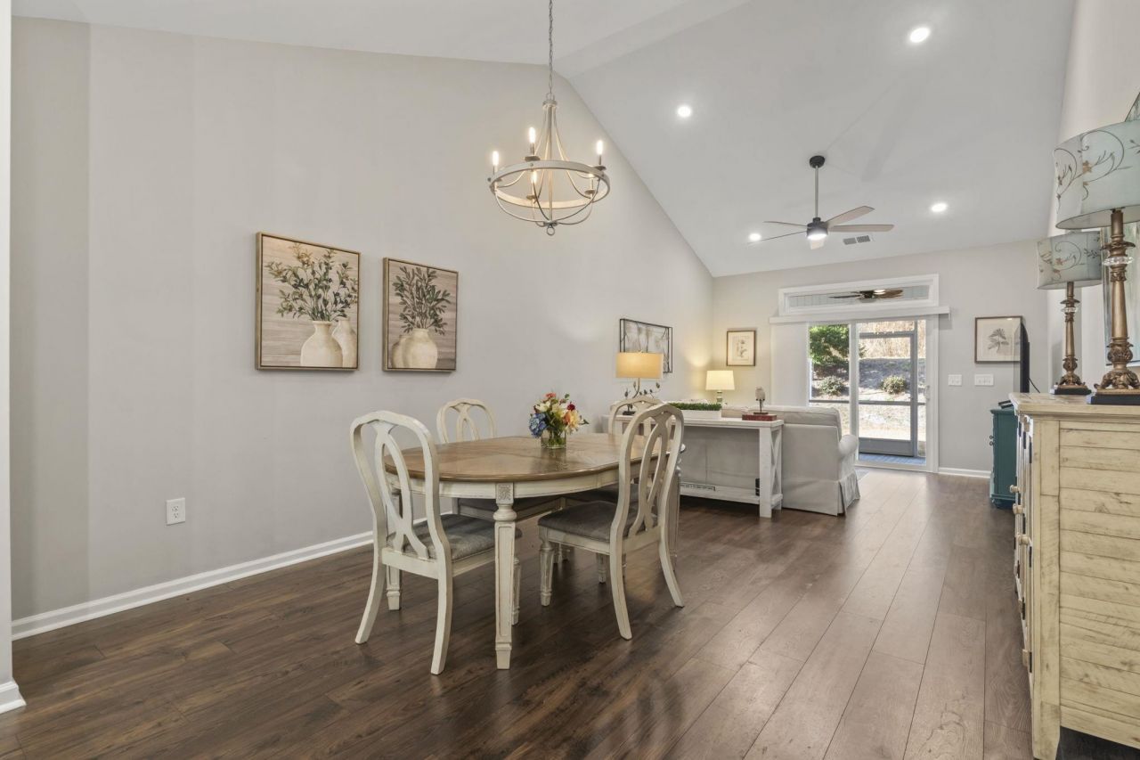 4031 Taranto Loop Photo 12