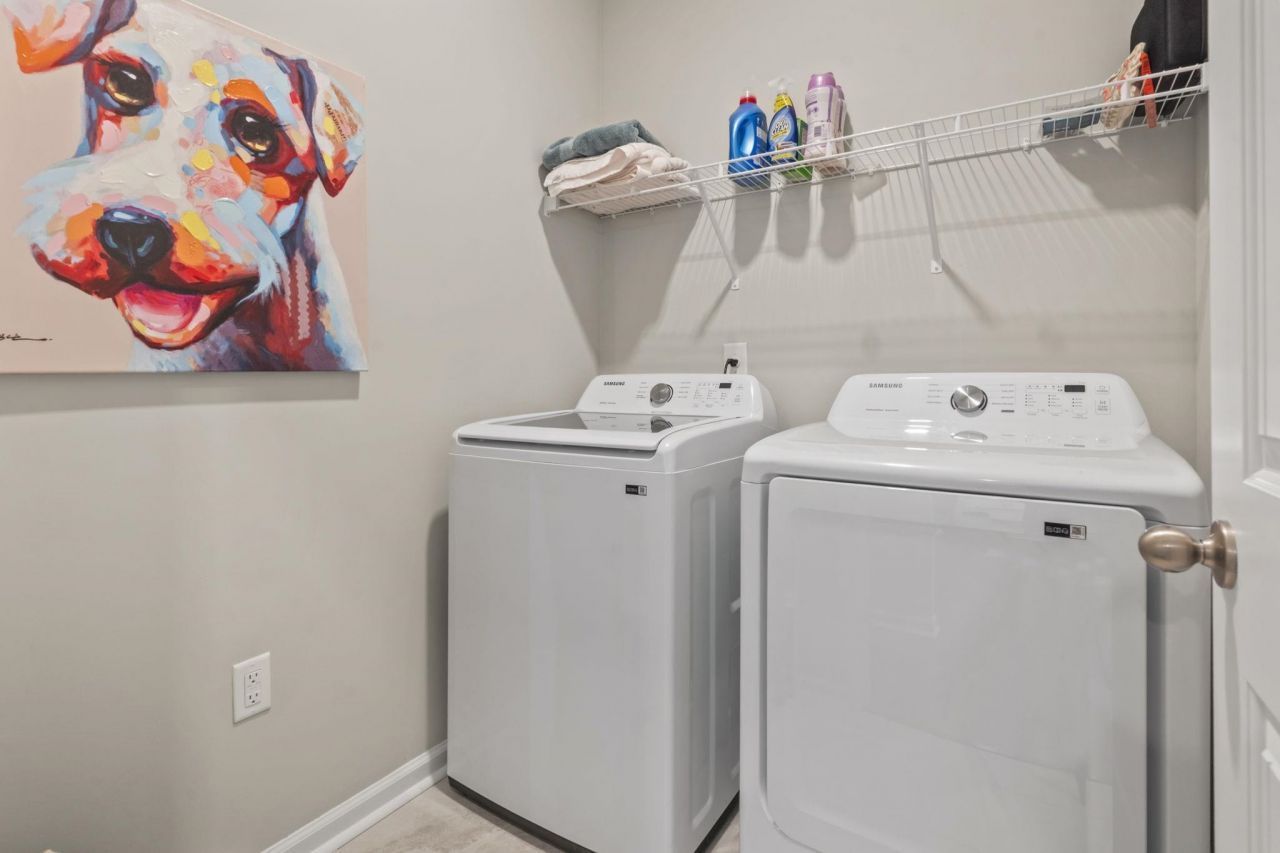 4031 Taranto Loop Photo 20