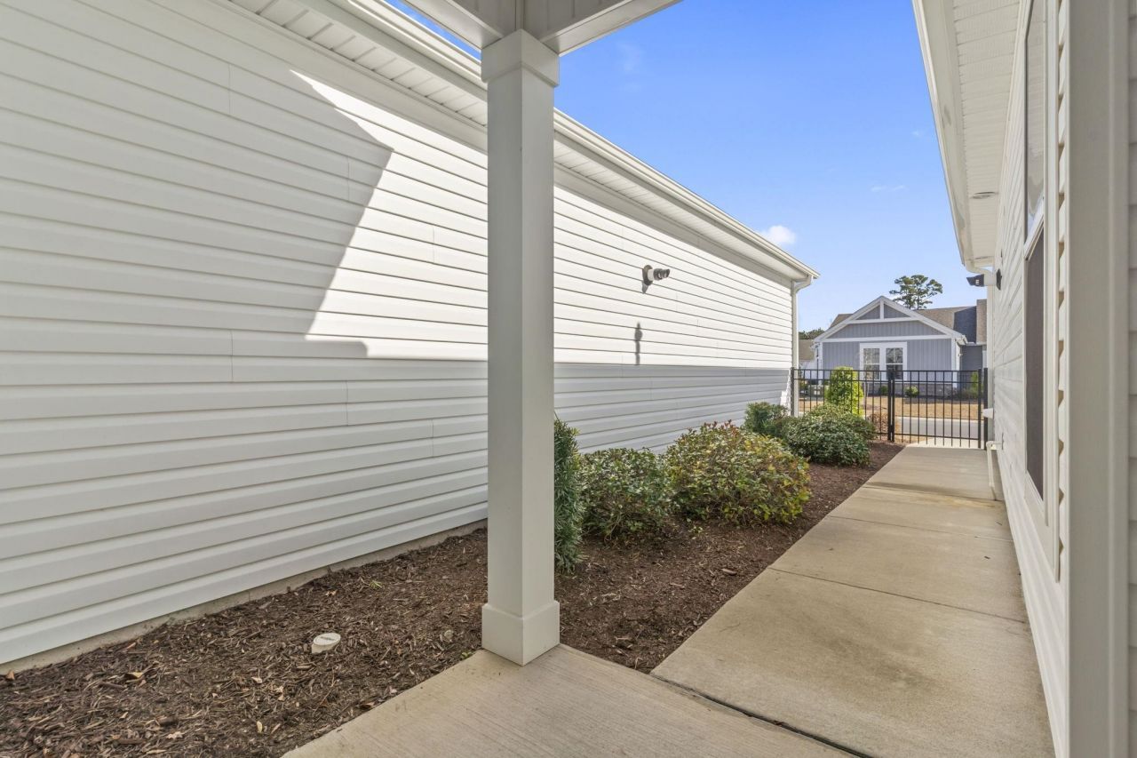 4031 Taranto Loop Photo 28