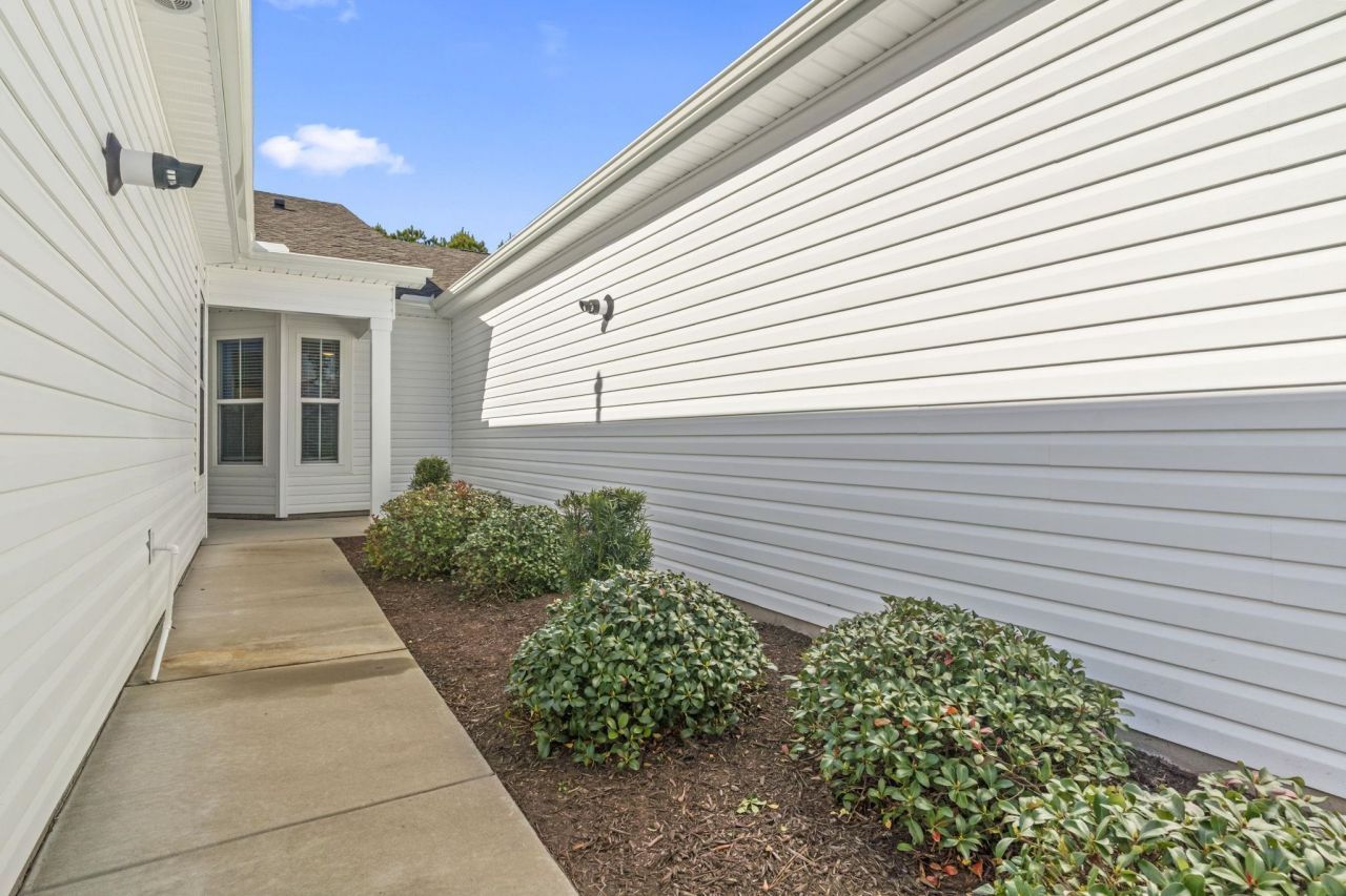 4031 Taranto Loop Photo 29