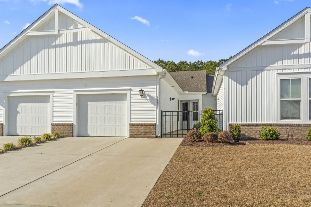 4031 Taranto Loop Photo 32