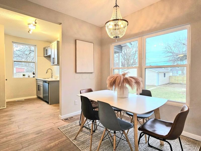 1027 E 14th Avenue, Columbus, OH 43211 Photo 12