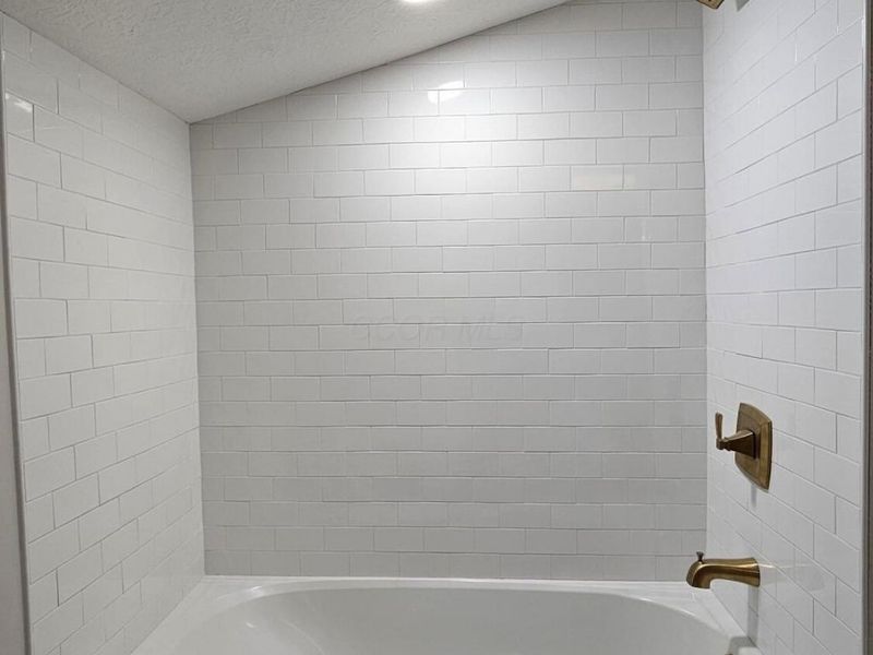 1027 E 14th Avenue, Columbus, OH 43211 Photo 23