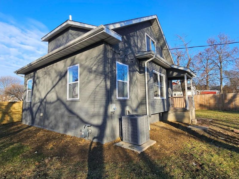 1027 E 14th Avenue, Columbus, OH 43211 Photo 39