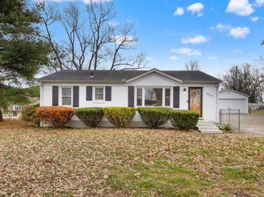 2314 Cabot Drive, Lexington, KY 40505