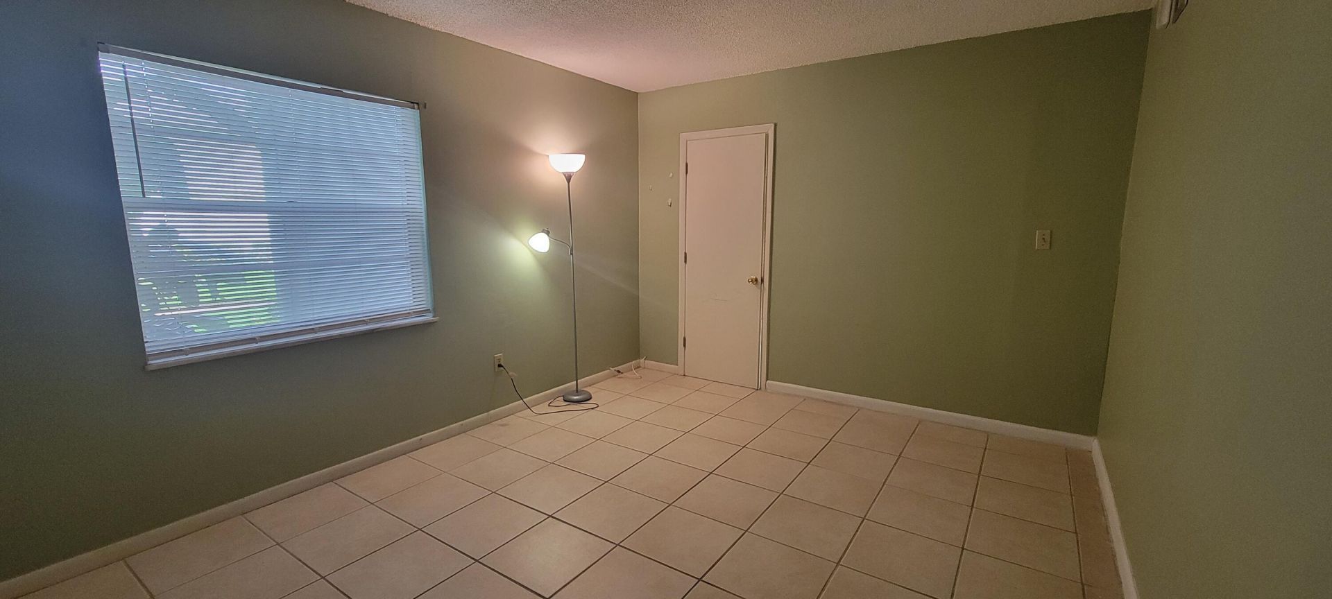 2302 Sunrise Boulevard, Unit 1-103, Fort Pierce, FL 34982 Photo