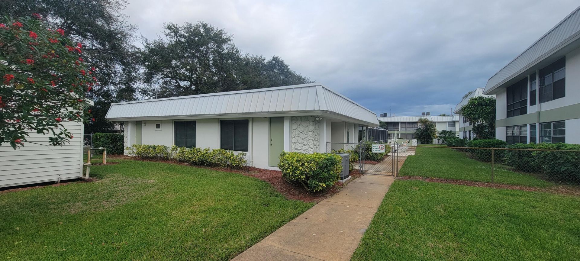 2302 Sunrise Boulevard, Unit 1-103, Fort Pierce, FL 34982 Photo