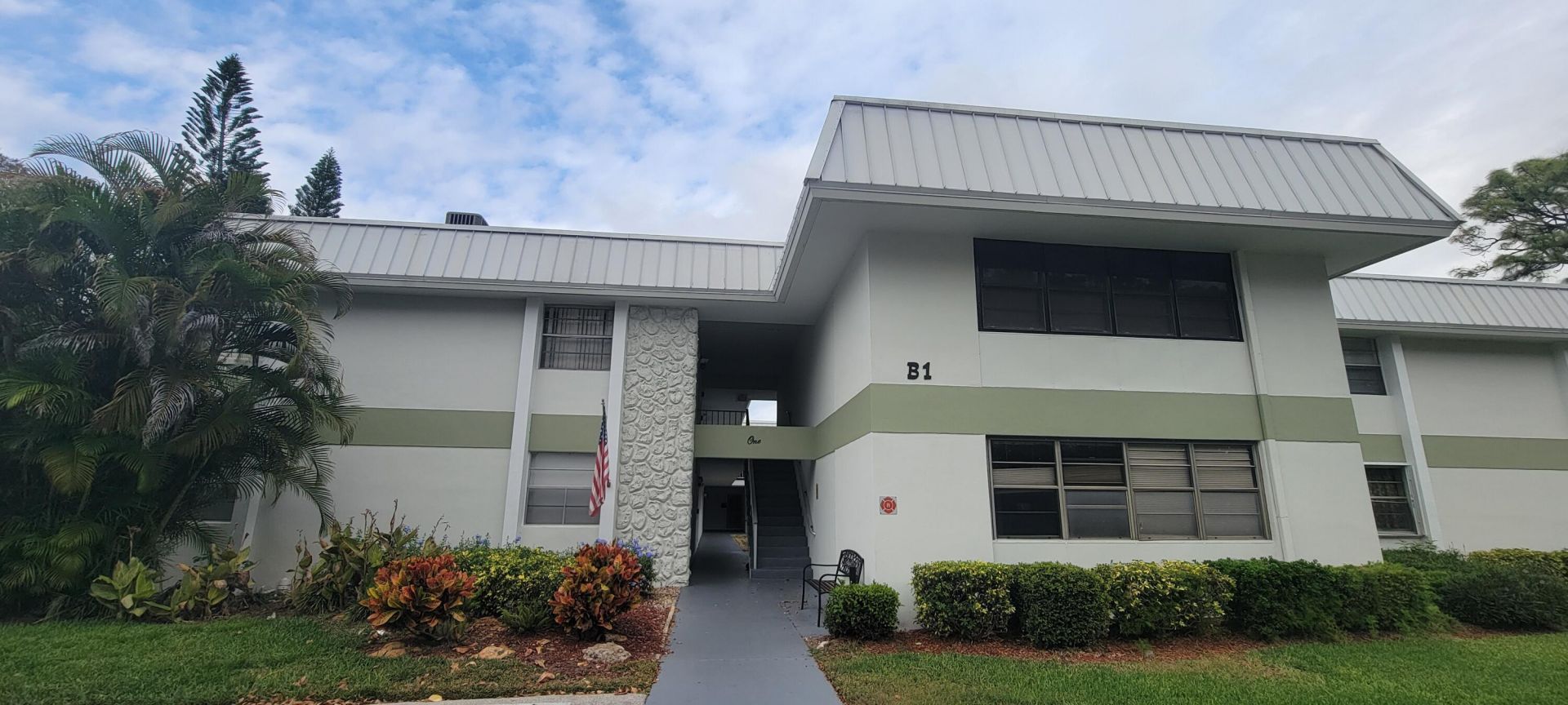 2302 Sunrise Boulevard, Unit 1-103, Fort Pierce, FL 34982 Photo