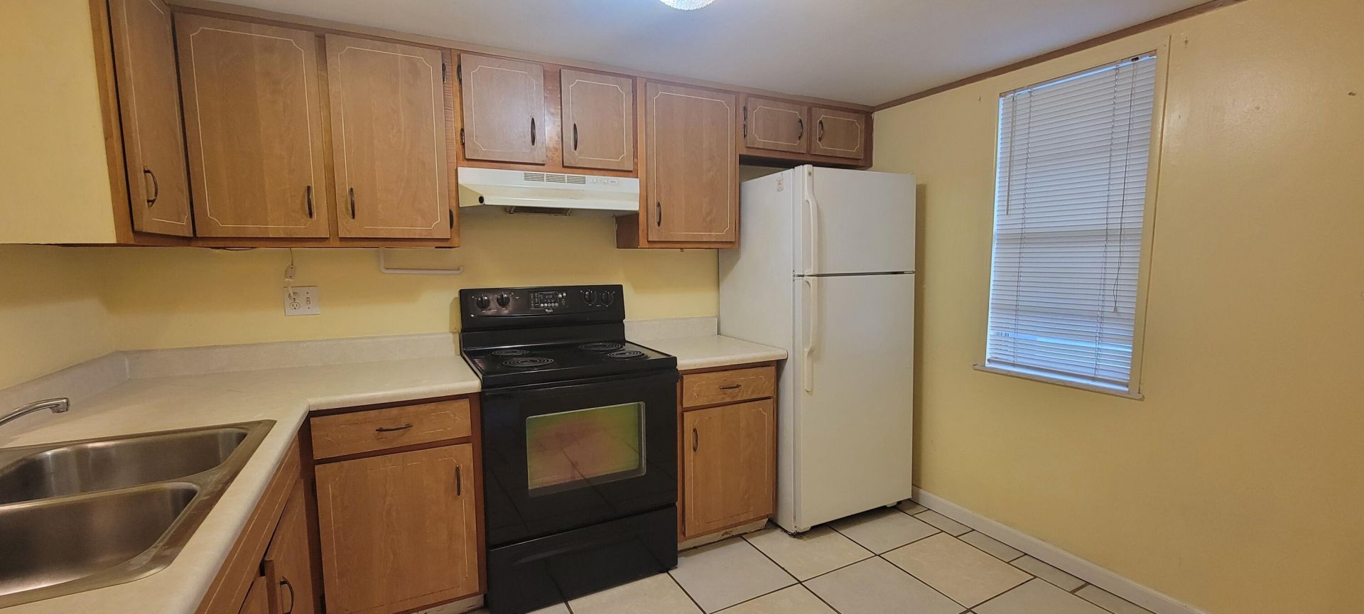 2302 Sunrise Boulevard, Unit 1-103, Fort Pierce, FL 34982 Photo