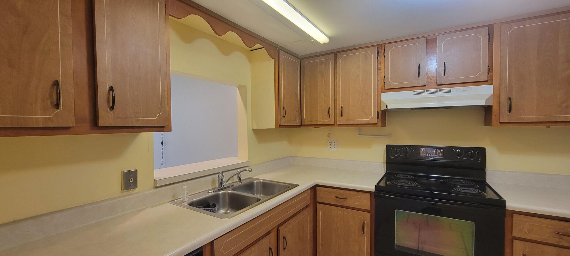 2302 Sunrise Boulevard, Unit 1-103, Fort Pierce, FL 34982 Photo