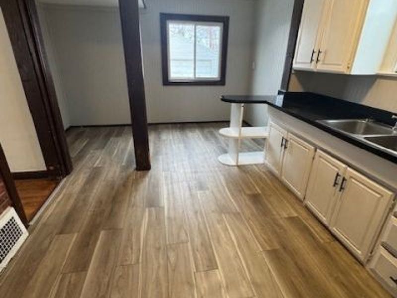 4062 W 140th Street, Cleveland, OH 44135 Photo 6