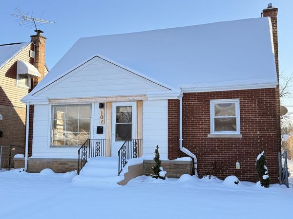 107 163rd Street, Calumet City, IL 60409